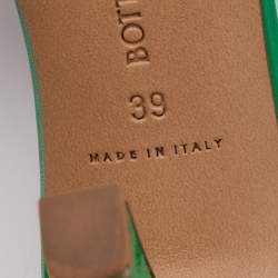 مملوكة مسبقًا Bottega Veneta Green Leather Stretch Square Toe Slide Sandals Size 39