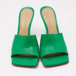 مملوكة مسبقًا Bottega Veneta Green Leather Stretch Square Toe Slide Sandals Size 39