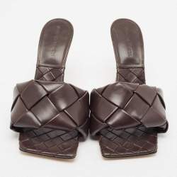 مملوكة مسبقًا Bottega Veneta Dark Brown Intrecciato Leather Lido Mule Sandals Size 39