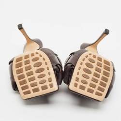 مملوكة مسبقًا Bottega Veneta Dark Brown Intrecciato Leather Lido Mule Sandals Size 39