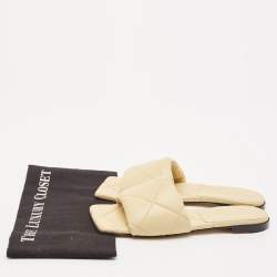 Pre Owned Bottega Veneta Beige Leather Lido Flats Slides Size 39