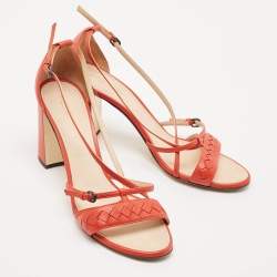 Pre Owned Bottega Veneta Red Leather Intrecciato Ankle Strap Sandals Size 40.5