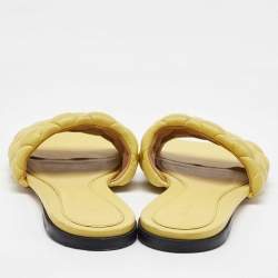 Bottega Veneta Yellow Quilted Leather Lido Flat Sandals Size 40