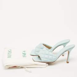 Pre Owned Bottega Veneta Light Blue Quilted Leather Lido Slide Sandals Size 39.5