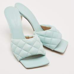 Pre Owned Bottega Veneta Light Blue Quilted Leather Lido Slide Sandals Size 39.5