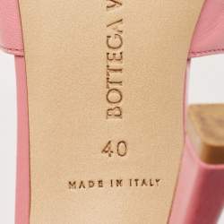 مملوكة مسبقًا صندل سلايد بوتيغا فينيتا مقدمة مربعة جلد زهري مقاس 40
