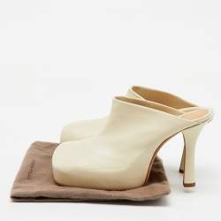 Bottega Veneta Cream Leather Platform BV Bold Mules Size 36