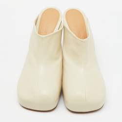 Bottega Veneta Cream Leather Platform BV Bold Mules Size 36