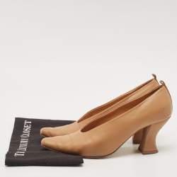 Bottega Veneta Beige Leather Block Heel Pumps Size 40.5