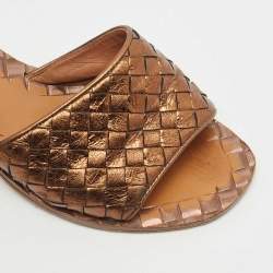 Pre Owned Bottega Veneta Bronze intreciato Leather Slide Sandals Size 38