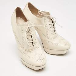 Bottega Veneta Cream Brogue Leather Oxford Platform Booties Size 39