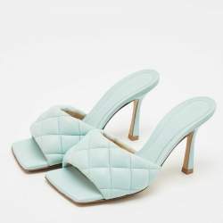Bottega Veneta Light Blue Quilted Leather Lido Slide Sandals Size 35