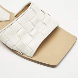 Bottega Veneta White Intrecciato Leather Square Toe Slide Sandals Size 38