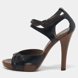 Bottega Veneta Black Leather Ankle Strap Sandals Size 38