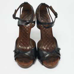 Bottega Veneta Black Leather Ankle Strap Sandals Size 38