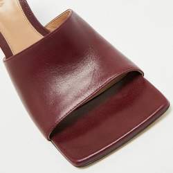 Pre Owned صندل سلايد بوتيغا فينيتا مقدمة مربعة جلد مرن بورغندي مقاس 39