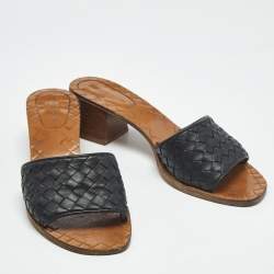 Pre Owned Bottega Veneta Black Intrecciato Leather Slide Sandals Size 37
