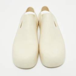 Pre Owned Bottega Veneta Cream Rubber Puddle Slingbacks Sandals Size 38