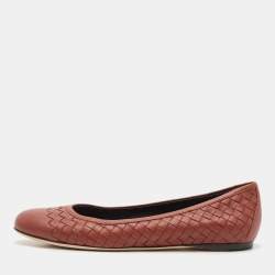 Bottega Veneta Black/Beige Brogue Leather Ballet Flats Size