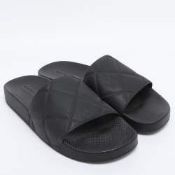 مملوكة مسبقًا حذاء سلايدز بوتيغا فينيتا مطاطي مبطن أسود مقاس 40