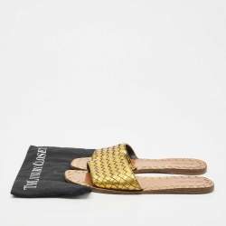 مملوكة مسبقًا Bottega Veneta Gold Intrecciato Leather Flat Slides Size 41