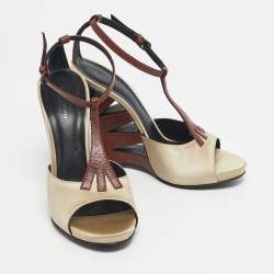 Pre Owned Bottega Veneta Beige/Silver Lizard Embossed Leather and Satin Wedge Sandals Size 39