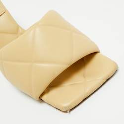 Pre Owned Bottega Veneta Beige Quilted Leather Lido Slide Sandals Size 39.5