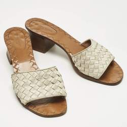 Pre Owned Bottega Veneta White Intrecciato Leather Ravello Slide Sandals Size 38