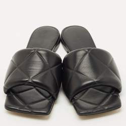 Pre Owned Bottega Veneta Black Leather Flat Sandals Size 38.5