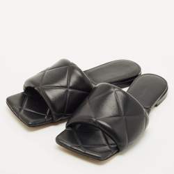 Pre Owned Bottega Veneta Black Leather Flat Sandals Size 38.5