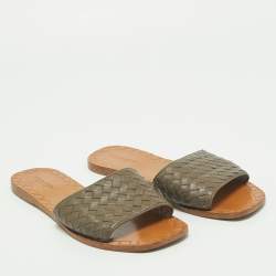 Pre Owned Bottega Veneta Grey Intrecciato Leather Flat Slides Size 40
