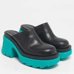 Pre Owned Bottega Veneta Black Leather Flash Mules Size 35