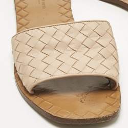 Pre Owned Bottega Veneta Beige Intrecciato Leather Slide Sandals Size 36.5