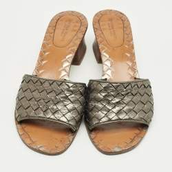 Pre Owned Bottega Veneta Metallic Woven Leather Intrecciato Slide Sandals Size 37