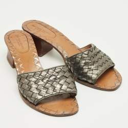 Pre Owned Bottega Veneta Metallic Woven Leather Intrecciato Slide Sandals Size 37