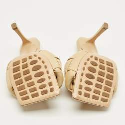 Pre Owned Bottega Veneta Beige Quilted Leather Lido Slide Sandals Size 37.5