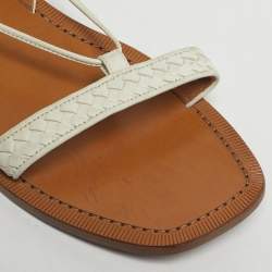 Pre Owned Bottega Veneta White Intrecciato Leather Ankle Wrap Flat Sandals Size 39