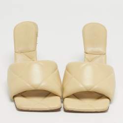Pre Owned Bottega Veneta Beige Leather Lido Slide Sandals Size 36