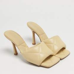 Pre Owned Bottega Veneta Beige Leather Lido Slide Sandals Size 36