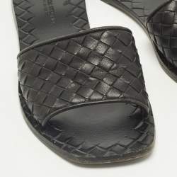 Pre Owned Bottega Veneta Black Intrecciato Leather Flat Slides Size 35