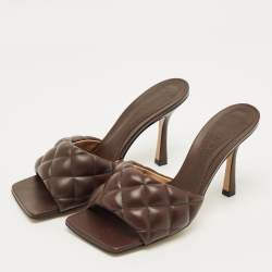 مملوكة مسبقًا صندل سلايد مبطن بوتيغا فينيتا جلد مبطن بني داكن ليدو مقاس 38