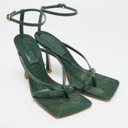 مملوكة مسبقًا Bottega Veneta Stretch Size 37 Green Leather Ankle Strap Sandals