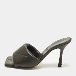 Pre Owned صندل سلايد بوتيغا فينيتا جلد أخضر زيتي مقاس 38