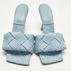 مملوكة مسبقًا صندل بوتيغا فينيتا جلد إنترشياتو أزرق مقاس 41