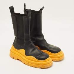 Pre Owned بوت للكاحل بوتيغا فينيتا جلد أسود بطول الكاحل مقاس 39