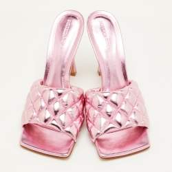 مملوكة مسبقًا Bottega Veneta Lido Size 40 Pink Quilted Metalic Leather Slide Sandals