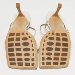 Pre Owned Bottega Veneta Stretch Size 38 White Leather Ankle Strap Sandals