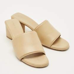 مملوكة مسبقًا صندل سلايد بوتيغا فينيتا جلد بيج بحزام مقاس 38