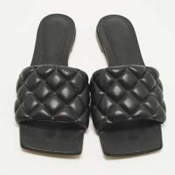 مملوكة مسبقًا Bottega Veneta Lido Size 36.5 Black Leather Flat Slides