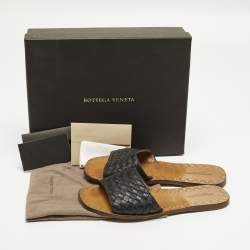 Pre Owned Bottega Veneta Size 37.5 Black Intrecciato Leather Flat Slip On